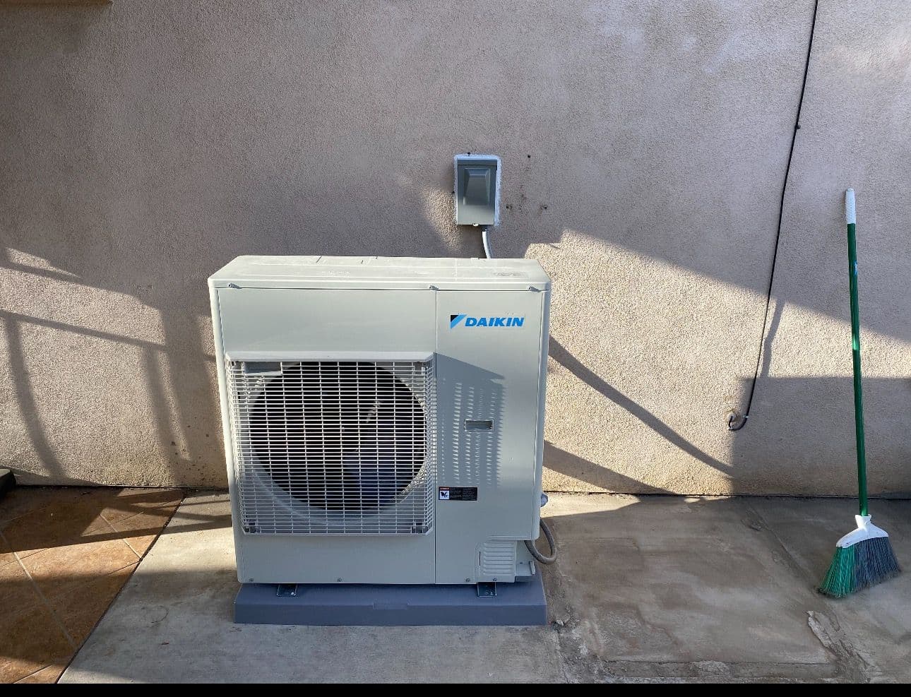 Efficient Daikin Fit Heat Pump Installation for a Happy Home image